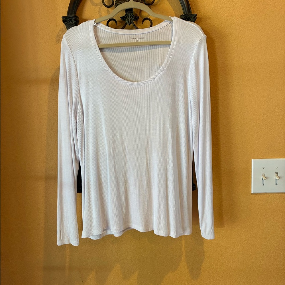 Elegant White Long Sleeve Top by